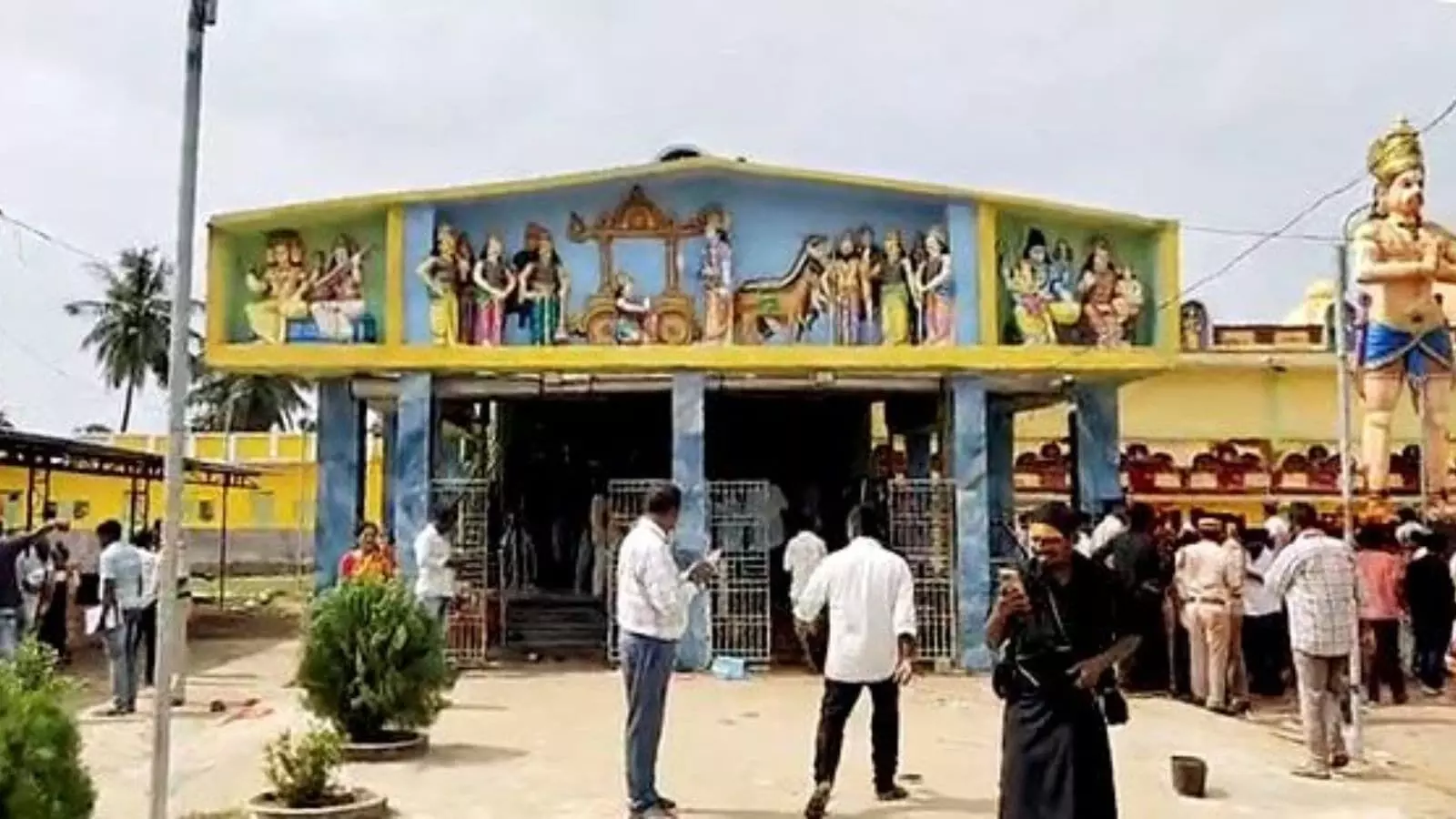 Kashibugga Venkateswara Temple: కాశీబుగ్గ వెంకటేశ్వర ఆలయం గురించి తెలుసా.? Kashibugga Venkateswara Temple: కాశీబుగ్గ వెంకటేశ్వర ఆలయం గురించి తెలుసా.?