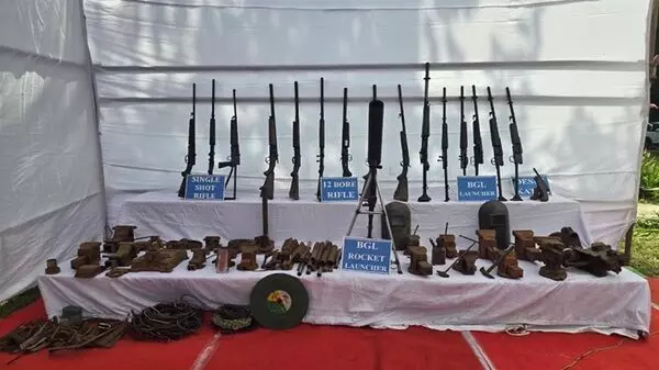 Security Forces Seize Maoists’ Weapons Manufacturing Unit: మావోయిస్టుల ఆయుధ తయారీ కేంద్రాన్ని ఆక్రమించిన భద్రతా బలగాలు: సుక్మా అడవీల్లో భారీగా స్వాధీనం Security Forces Seize Maoists’ Weapons Manufacturing Unit: మావోయిస్టుల ఆయుధ తయారీ కేంద్రాన్ని ఆక్రమించిన భద్రతా బలగాలు: సుక్మా అడవీల్లో భారీగా స్వాధీనం