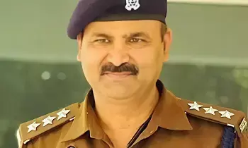 DSP Suspended in Uttar Pradesh: యూపీలో డీఎస్పీ సస్పెండ్: రూ.100 కోట్ల బినామీ ఆస్తులు సేకరణపై విజిలెన్స్ దర్యాప్తు! DSP Suspended in Uttar Pradesh: యూపీలో డీఎస్పీ సస్పెండ్: రూ.100 కోట్ల బినామీ ఆస్తులు సేకరణపై విజిలెన్స్ దర్యాప్తు!