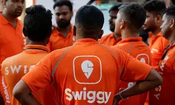 Swiggy : స్విగ్గీ మెగా ప్లాన్.. వ్యాపార విస్తరణ కోసం రూ.10,000 కోట్ల నిధుల సమీకరణకు బోర్డు ఆమోదం Swiggy : స్విగ్గీ మెగా ప్లాన్.. వ్యాపార విస్తరణ కోసం రూ.10,000 కోట్ల నిధుల సమీకరణకు బోర్డు ఆమోదం