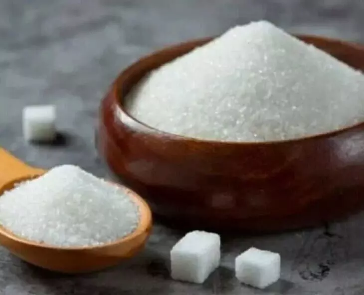 Stop Eating Sugar: చక్కెర తినడం మానేస్తే శరీరంలో పలు మార్పులు Stop Eating Sugar: చక్కెర తినడం మానేస్తే శరీరంలో పలు మార్పులు