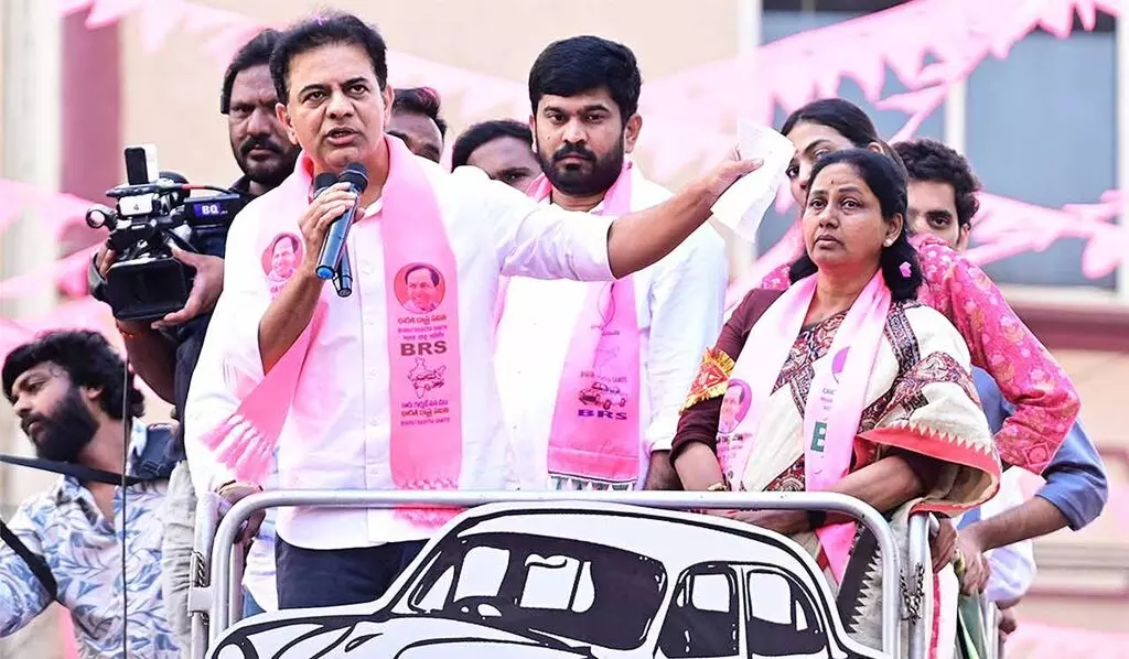 KTR: కేటీఆర్: రేవంత్ మూడేళ్లు ఉంటారా.. మూణ్నెల్లు కూడా ఉండరా? KTR: కేటీఆర్: రేవంత్ మూడేళ్లు ఉంటారా.. మూణ్నెల్లు కూడా ఉండరా?