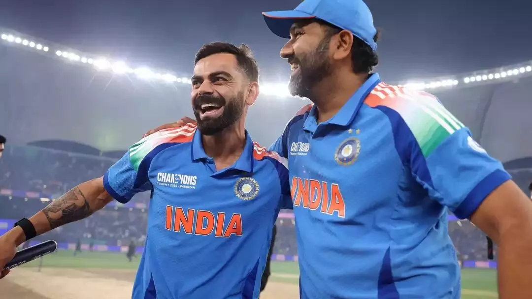 ICC ODI rankings: బాబర్ అజామ్ను వెనక్కి నెట్టిన కోహ్లీ.. టాప్లో రోహిత్.. ICC ODI rankings: బాబర్ అజామ్ను వెనక్కి నెట్టిన కోహ్లీ.. టాప్లో రోహిత్..