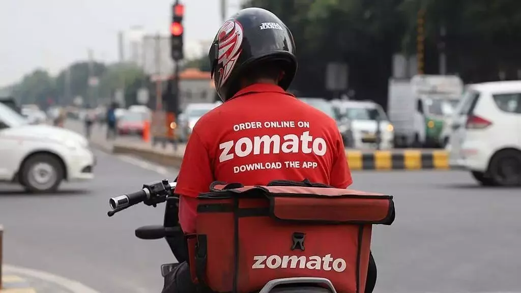Zomato : ఇక ఆర్డర్ పెడితే మీ పేరు, అడ్రస్ అందరికీ తెలుస్తుంది.. కంగారు పడకండి..పర్మిషన్ అడుగుతారు Zomato : ఇక ఆర్డర్ పెడితే మీ పేరు, అడ్రస్ అందరికీ తెలుస్తుంది.. కంగారు పడకండి..పర్మిషన్ అడుగుతారు
