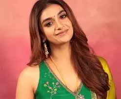 Keerthy Suresh Expresses Deep Distress: డీప్ఫేక్ కష్టాలు..కీర్తి సురేశ్ తీవ్ర ఆవేదన Keerthy Suresh Expresses Deep Distress: డీప్ఫేక్ కష్టాలు..కీర్తి సురేశ్ తీవ్ర ఆవేదన