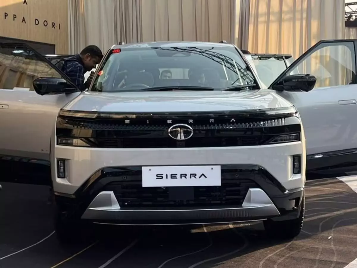 Tata Sierra : టాటా సియెర్రా రాక.. హ్యుందాయ్ క్రెటాకు షాక్.. ఈ కొత్త 5 ఫీచర్లు ఇదే మొదటిసారి Tata Sierra : టాటా సియెర్రా రాక.. హ్యుందాయ్ క్రెటాకు షాక్.. ఈ కొత్త 5 ఫీచర్లు ఇదే మొదటిసారి