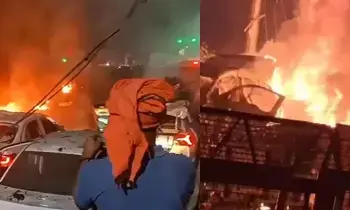 Delhi Blast: ఢిల్లీ పేలుడు: నిందిత డాక్టర్ల స్వయం-నిధుల సమీకరణ.. రూ.26 లక్షలు సమకూర్చి ఉగ్రకార్యక్రమాలకు ఆర్థిక సహాయం! Delhi Blast: ఢిల్లీ పేలుడు: నిందిత డాక్టర్ల స్వయం-నిధుల సమీకరణ.. రూ.26 లక్షలు సమకూర్చి ఉగ్రకార్యక్రమాలకు ఆర్థిక సహాయం!