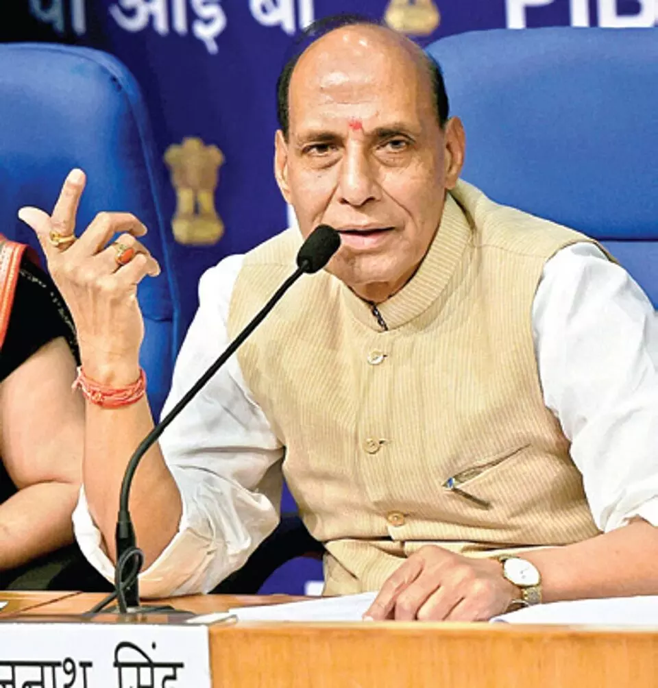 Rajnath Singh’s Remarks: సింధు ప్రాంతం త్వరలోనే భారత్దే” – రాజ్నాథ్ సింగ్ వ్యాఖ్యలు .. పాక్లో టెన్షన్.. విదేశాంగ శాఖ ఖండన! Rajnath Singh’s Remarks: సింధు ప్రాంతం త్వరలోనే భారత్దే” – రాజ్నాథ్ సింగ్ వ్యాఖ్యలు .. పాక్లో టెన్షన్.. విదేశాంగ శాఖ ఖండన!