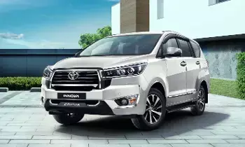 Toyota Innova Crysta : ఇన్నోవా క్రిస్టా కొనాలని ప్లాన్ చేస్తున్నారా? డౌన్ పేమెంట్, లోన్ మొత్తం వివరాలివే