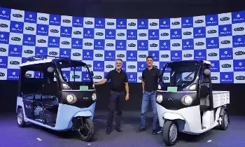 Bajaj : త్రీ-వీలర్ మార్కెట్లో బజాజ్ దూకుడు..కొత్త ఈ-రిక్షా రికీ లాంచ్ Bajaj : త్రీ-వీలర్ మార్కెట్లో బజాజ్ దూకుడు..కొత్త ఈ-రిక్షా రికీ లాంచ్