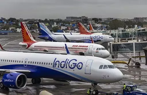 Airbus A320 Software Glitch Sparks Chaos: ఎయిర్బస్ సాఫ్ట్వేర్ సమస్యతో విమానాలు ఆలస్యం: ఎయిర్ ఇండియా, ఇండిగో సర్వీసులపై ప్రభావం.. Airbus A320 Software Glitch Sparks Chaos: ఎయిర్బస్ సాఫ్ట్వేర్ సమస్యతో విమానాలు ఆలస్యం: ఎయిర్ ఇండియా, ఇండిగో సర్వీసులపై ప్రభావం..