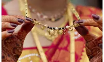 Every Sumangali Must Wear: సుమంగళికి ఉండాల్సిన చిహ్నాలేంటి.?