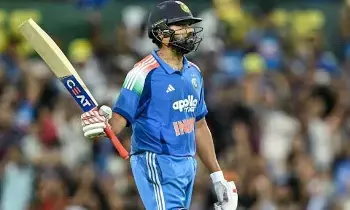 Rohit Sharmas Power-Packed Innings Creates History with Most Sixes in ODIs: హిట్మ్యాన్ విధ్వంసం: వన్డేల్లో అత్యధిక సిక్స్ల ప్రపంచ రికార్డు Rohit Sharmas Power-Packed Innings Creates History with Most Sixes in ODIs: హిట్మ్యాన్ విధ్వంసం: వన్డేల్లో అత్యధిక సిక్స్ల ప్రపంచ రికార్డు