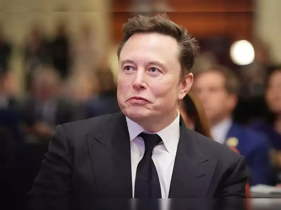 Elon Musk Warns: ఎలాన్ మస్క్: రానున్న 5 నుంచి 10 సంవత్సరాల్లో అణుయుద్ధం.. ప్రపంచానికి హెచ్చరిక! Elon Musk Warns: ఎలాన్ మస్క్: రానున్న 5 నుంచి 10 సంవత్సరాల్లో అణుయుద్ధం.. ప్రపంచానికి హెచ్చరిక!