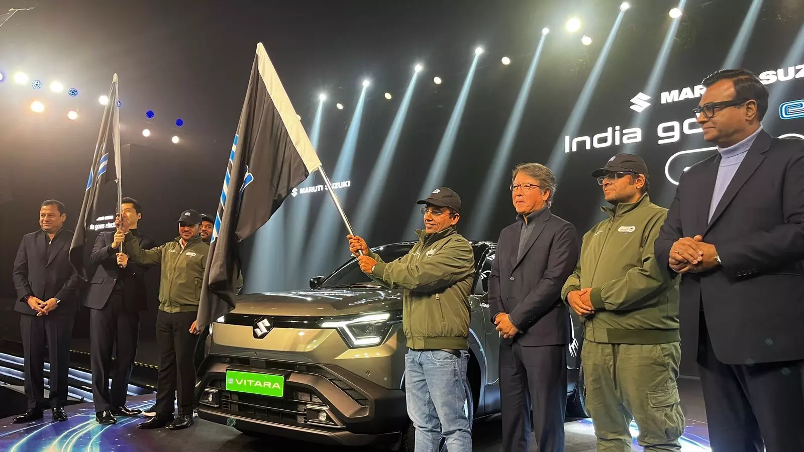 Maruti E-Vitara : 543 కి.మీ రేంజ్, 5-స్టార్ సేఫ్టీ.. మారుతి తొలి ఈవీ ఈ-విటారా ఫీచర్లు ఇవే Maruti E-Vitara : 543 కి.మీ రేంజ్, 5-స్టార్ సేఫ్టీ.. మారుతి తొలి ఈవీ ఈ-విటారా ఫీచర్లు ఇవే