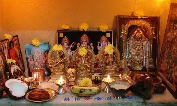 if Broken Photos Are Worshipped: పగిలిపోయిన ఫోటోలను పూజిస్తే ఏమవుతుంది.? if Broken Photos Are Worshipped: పగిలిపోయిన ఫోటోలను పూజిస్తే ఏమవుతుంది.?