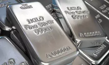 Silver Price : పాత రికార్డులు బ్రేక్.. 2025లో 100% పెరిగిన ధరలు.. ఇలా ఎందుకు పెరుగుతున్నాయి? Silver Price : పాత రికార్డులు బ్రేక్.. 2025లో 100% పెరిగిన ధరలు.. ఇలా ఎందుకు పెరుగుతున్నాయి?
