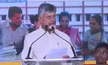 CM Chandrababu’s Advice to Students at Mega PTM: “సమయం తక్కువైనా ఆసక్తితో చదవాలి” – మెగా పీటీఎంలో విద్యార్థులకు సీఎం చంద్రబాబు సూచన CM Chandrababu’s Advice to Students at Mega PTM: “సమయం తక్కువైనా ఆసక్తితో చదవాలి” – మెగా పీటీఎంలో విద్యార్థులకు సీఎం చంద్రబాబు సూచన