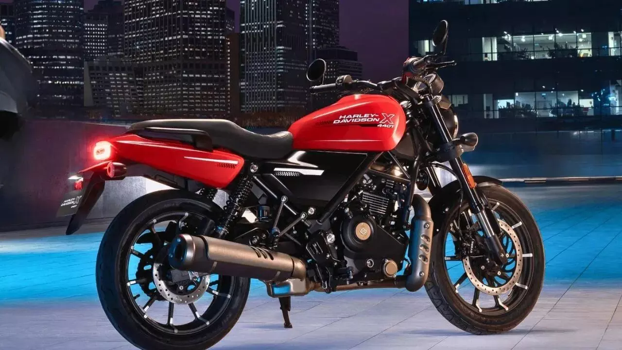Harley Davidson X440 T: రాయల్ ఎన్ఫీల్డ్కు సవాల్... హీరో-హార్లీ జంటగా కొత్త X440 T బైక్లు లాంచ్ Harley Davidson X440 T: రాయల్ ఎన్ఫీల్డ్కు సవాల్... హీరో-హార్లీ జంటగా కొత్త X440 T బైక్లు లాంచ్