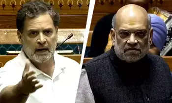 Rahul Alleges Amit Shah: ఓటుచోరీ విషయంలో అమిత్ షా ఆందోళన చెందారని రాహుల్ ఆరోపణ Rahul Alleges Amit Shah: ఓటుచోరీ విషయంలో అమిత్ షా ఆందోళన చెందారని రాహుల్ ఆరోపణ