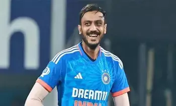 Team India all-rounder Axar Patel: సౌతాఫ్రికాతో చివరి టీ20లకు అక్షర్ దూరం Team India all-rounder Axar Patel: సౌతాఫ్రికాతో చివరి టీ20లకు అక్షర్ దూరం
