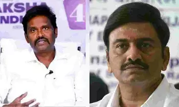 పీవీ సునీల్కుమార్పై విచారణ: రఘురామను కస్టడీలో హింసించిన కేసులో ప్రశ్నల జడి.. సమాధానాలు మాత్రం చిన్నవే! పీవీ సునీల్కుమార్పై విచారణ: రఘురామను కస్టడీలో హింసించిన కేసులో ప్రశ్నల జడి.. సమాధానాలు మాత్రం చిన్నవే!