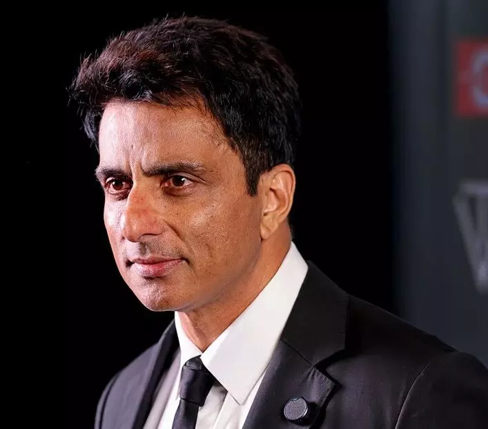 Sonu Sood Foundation Gives New Life to Women: సోనూసూద్ ఫౌండేషన్ మహిళలకు కొత్త జీవితం: దేశవ్యాప్తంగా 500కి పైగా ఉచిత రొమ్ము క్యాన్సర్ శస్త్రచికిత్సలు Sonu Sood Foundation Gives New Life to Women: సోనూసూద్ ఫౌండేషన్ మహిళలకు కొత్త జీవితం: దేశవ్యాప్తంగా 500కి పైగా ఉచిత రొమ్ము క్యాన్సర్ శస్త్రచికిత్సలు