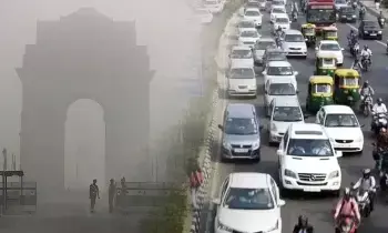 Delhi Pollution News : పాత బండ్లు కనిపిస్తే అంతే సంగతులు..సర్టిఫికేట్ లేకపోతే చుక్క పెట్రోల్ కూడా పోయరు Delhi Pollution News : పాత బండ్లు కనిపిస్తే అంతే సంగతులు..సర్టిఫికేట్ లేకపోతే చుక్క పెట్రోల్ కూడా పోయరు