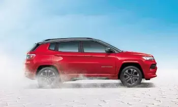 Jeep Sales : భారత మార్కెట్లో జీప్కు ఆదరణ కరువు.. 4 మోడళ్లున్నా నెలకు 300 కూడా దాటని అమ్మకాలు Jeep Sales : భారత మార్కెట్లో జీప్కు ఆదరణ కరువు.. 4 మోడళ్లున్నా నెలకు 300 కూడా దాటని అమ్మకాలు