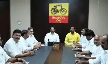 Nara Lokesh’s Direction: నారా లోకేష్ దిశానిర్దేశం: పనితీరు సరిగా లేని ఎమ్మెల్యేలకు కౌన్సెలింగ్ Nara Lokesh’s Direction: నారా లోకేష్ దిశానిర్దేశం: పనితీరు సరిగా లేని ఎమ్మెల్యేలకు కౌన్సెలింగ్