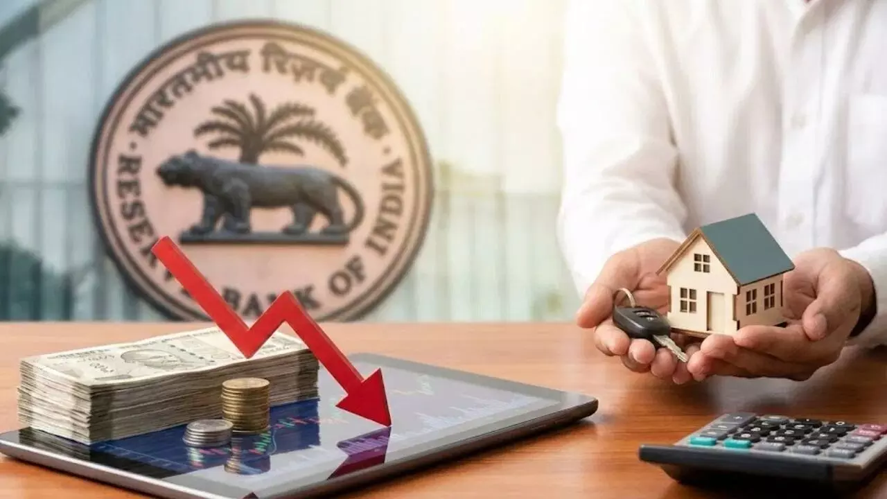 RBI Repo Rate : ఈఎంఐ బాధితులకు గుడ్ న్యూస్..ఆర్బీఐ గిఫ్ట్ ప్యాక్ రెడీ..ఫిబ్రవరి నుంచి మీ జేబు నిండా డబ్బులే RBI Repo Rate : ఈఎంఐ బాధితులకు గుడ్ న్యూస్..ఆర్బీఐ గిఫ్ట్ ప్యాక్ రెడీ..ఫిబ్రవరి నుంచి మీ జేబు నిండా డబ్బులే