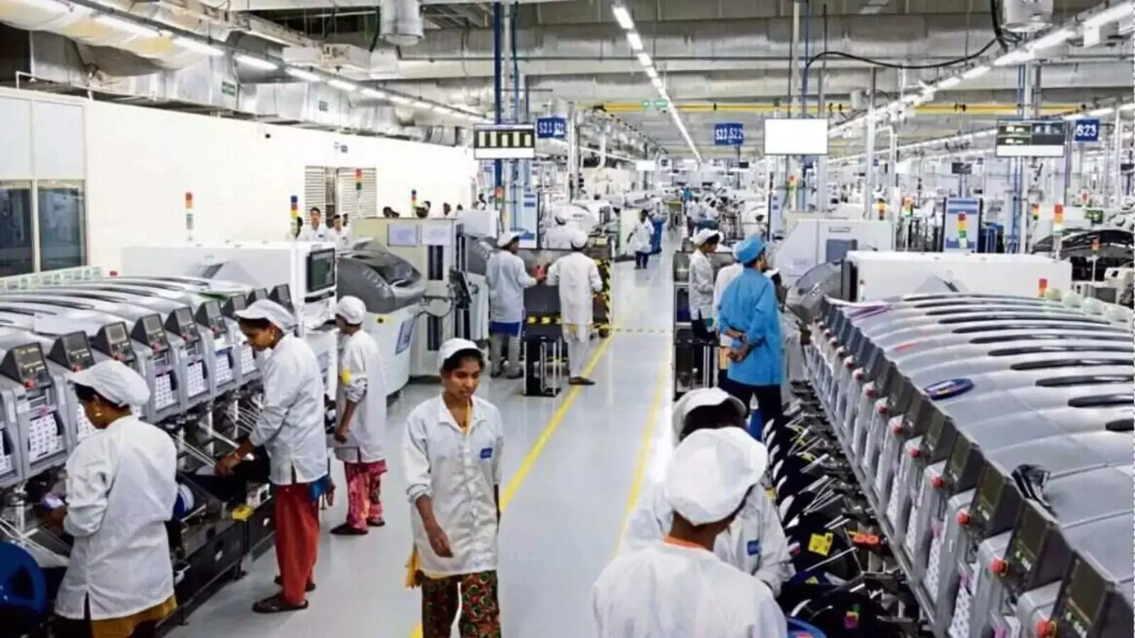 Foxconn : ఫాక్స్కాన్ ఉద్యోగ ప్రభంజనం..తొమ్మిది నెలల్లో 30 వేల కొలువులు Foxconn : ఫాక్స్కాన్ ఉద్యోగ ప్రభంజనం..తొమ్మిది నెలల్లో 30 వేల కొలువులు