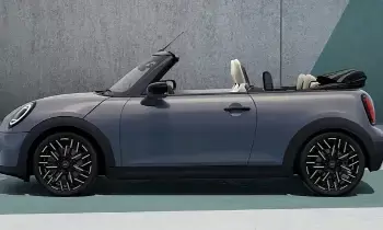 Mini Cooper : ఇండియాలో మిని కూపర్ సునామీ..24 గంటల్లోనే స్టాక్ ఖాళీ..క్యూ కడుతున్న కోటీశ్వరులు Mini Cooper : ఇండియాలో మిని కూపర్ సునామీ..24 గంటల్లోనే స్టాక్ ఖాళీ..క్యూ కడుతున్న కోటీశ్వరులు