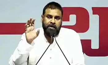 Pawan Kalyan’s Key Remarks: పవన్ కల్యాణ్ కీలక వ్యాఖ్యలు: భయపడకండి.. వైసీపీ పాలన మళ్లీ రాదు! Pawan Kalyan’s Key Remarks: పవన్ కల్యాణ్ కీలక వ్యాఖ్యలు: భయపడకండి.. వైసీపీ పాలన మళ్లీ రాదు!
