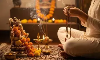 Mantra Remedies for Vastu Defects: వాస్తు దోషాలకు మంత్ర చికిత్స.. ఇంట్లో ప్రశాంతత కోసం ఈ 3 మంత్రాలు జపించండి Mantra Remedies for Vastu Defects: వాస్తు దోషాలకు మంత్ర చికిత్స.. ఇంట్లో ప్రశాంతత కోసం ఈ 3 మంత్రాలు జపించండి