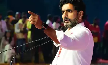 Minister Nara Lokesh: గర్భిణిపై వైకాపా గూండాల దాడి.. పైశాచిక చర్యే కదా జగన్? Minister Nara Lokesh: గర్భిణిపై వైకాపా గూండాల దాడి.. పైశాచిక చర్యే కదా జగన్?