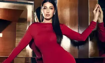 Nora Fatehi’s Beauty Secret: నోరా ఫతేహి బ్యూటీ సీక్రెట్.. అందానికి కారణం ఆ ఫుడ్డేనా..? Nora Fatehi’s Beauty Secret: నోరా ఫతేహి బ్యూటీ సీక్రెట్.. అందానికి కారణం ఆ ఫుడ్డేనా..?