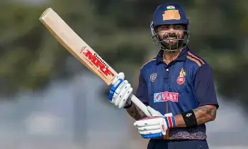 Vijay Hazare Trophy: విజయ్ హజారే ట్రోఫీ: కోహ్లీ మెరుపు ఇన్నింగ్స్ Vijay Hazare Trophy: విజయ్ హజారే ట్రోఫీ: కోహ్లీ మెరుపు ఇన్నింగ్స్