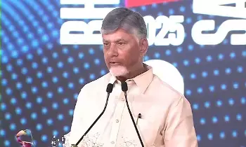 CM Chandrababu: మన పురాణాలు, సంస్కృతిని పిల్లలకు నేర్పండి: సీఎం చంద్రబాబు CM Chandrababu: మన పురాణాలు, సంస్కృతిని పిల్లలకు నేర్పండి: సీఎం చంద్రబాబు