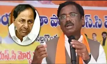 Minister Vivek Venkataswamy: సర్పంచ్ ఎన్నికల ఓటమి జీర్ణించుకోలేక పిచ్చిగా మాట్లాడుతున్నారు కేసీఆర్: మంత్రి వివేక్ వెంకటస్వామి Minister Vivek Venkataswamy: సర్పంచ్ ఎన్నికల ఓటమి జీర్ణించుకోలేక పిచ్చిగా మాట్లాడుతున్నారు కేసీఆర్: మంత్రి వివేక్ వెంకటస్వామి