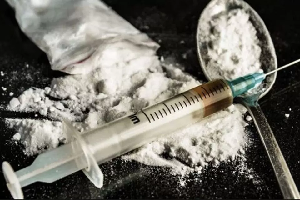 Drugs Case: మాసాబ్ట్యాంక్ డ్రగ్స్ కేసు: ప్రముఖ నటి సోదరుడు అమన్ప్రీత్ పరారీ Drugs Case: మాసాబ్ట్యాంక్ డ్రగ్స్ కేసు: ప్రముఖ నటి సోదరుడు అమన్ప్రీత్ పరారీ