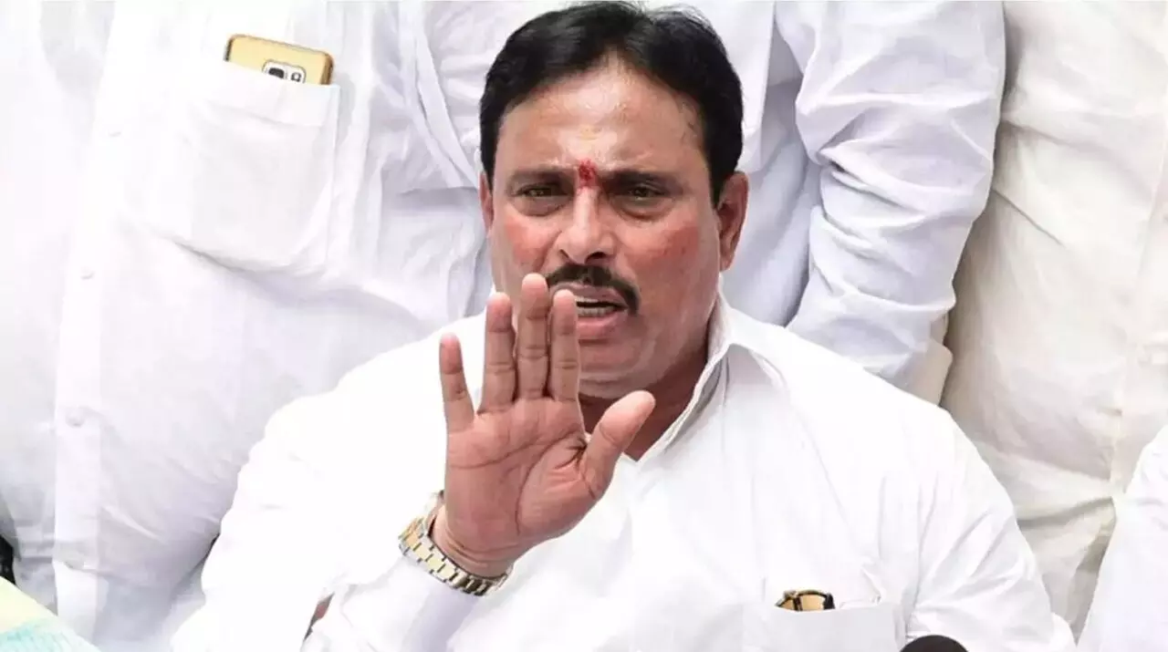 Danam Nagender Slams BRS: ఉప ఎన్నిక వచ్చినా మళ్లీ గెలుపు నాదే.. బీఆర్ఎస్పై దానం నాగేందర్ ధ్వజం Danam Nagender Slams BRS: ఉప ఎన్నిక వచ్చినా మళ్లీ గెలుపు నాదే.. బీఆర్ఎస్పై దానం నాగేందర్ ధ్వజం