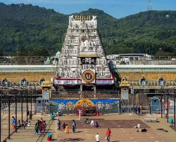 The Significance of Vaikuntha Ekadashi: వైకుంఠ ఏకాదశి అంటే ఏంటో తెలుసా? The Significance of Vaikuntha Ekadashi: వైకుంఠ ఏకాదశి అంటే ఏంటో తెలుసా?
