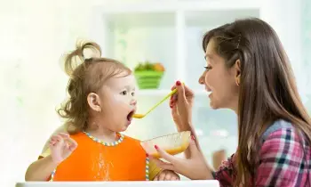 Food for Children Below Five Years: ఐదేళ్ల లోపు పిల్లలకు ఎలాంటి ఫుడ్ పెట్టాలంటే.? Food for Children Below Five Years: ఐదేళ్ల లోపు పిల్లలకు ఎలాంటి ఫుడ్ పెట్టాలంటే.?
