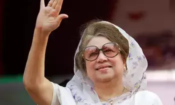 Khaleda Zia Passes Away: ఖలీదా జియా కన్నుమూత: బంగ్లాదేశ్ మాజీ ప్రధాని, బీఎన్పీ అధినేత్రి తుదిశ్వాస Khaleda Zia Passes Away: ఖలీదా జియా కన్నుమూత: బంగ్లాదేశ్ మాజీ ప్రధాని, బీఎన్పీ అధినేత్రి తుదిశ్వాస