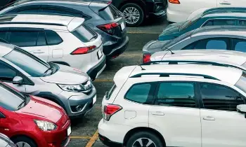 Compact Cars: తొలి కార్ కొనుగోలుదారుల్లో మళ్లీ ఆసక్తి పొందుతున్న కాంపాక్ట్ కార్లు Compact Cars: తొలి కార్ కొనుగోలుదారుల్లో మళ్లీ ఆసక్తి పొందుతున్న కాంపాక్ట్ కార్లు
