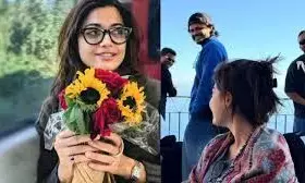 Rashmika’s Buzz on the Streets of Rome: రోమ్ వీధుల్లో రష్మిక సందడి.. వైరల్గా మారిన ఆనంద్ దేవరకొండ ఫొటో Rashmika’s Buzz on the Streets of Rome: రోమ్ వీధుల్లో రష్మిక సందడి.. వైరల్గా మారిన ఆనంద్ దేవరకొండ ఫొటో