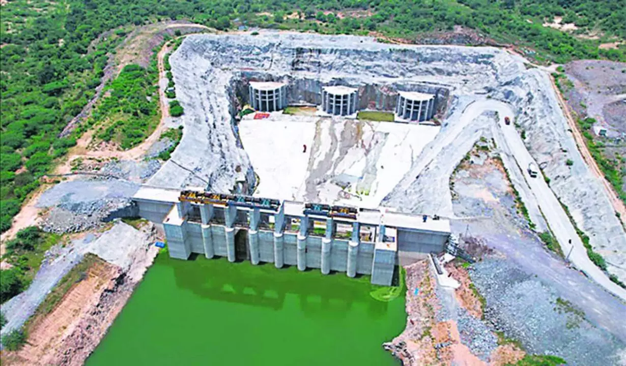 Palamuru–Rangareddy Lift Irrigation Project: పాలమూరు-రంగారెడ్డి ఎత్తిపోతల పథకం తాజా అంచనా వ్యయం రూ.85 వేల కోట్లు Palamuru–Rangareddy Lift Irrigation Project: పాలమూరు-రంగారెడ్డి ఎత్తిపోతల పథకం తాజా అంచనా వ్యయం రూ.85 వేల కోట్లు