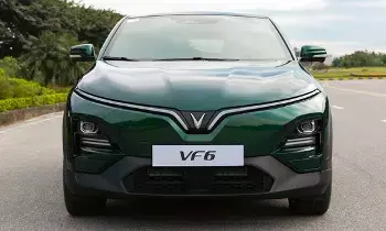 Indian Cars : సౌతాఫ్రికాలో మనోళ్లదే హవా..అక్కడ తిరుగుతున్న ప్రతి రెండు కార్లలో ఒకటి మేడ్ ఇన్ ఇండియానే Indian Cars : సౌతాఫ్రికాలో మనోళ్లదే హవా..అక్కడ తిరుగుతున్న ప్రతి రెండు కార్లలో ఒకటి మేడ్ ఇన్ ఇండియానే