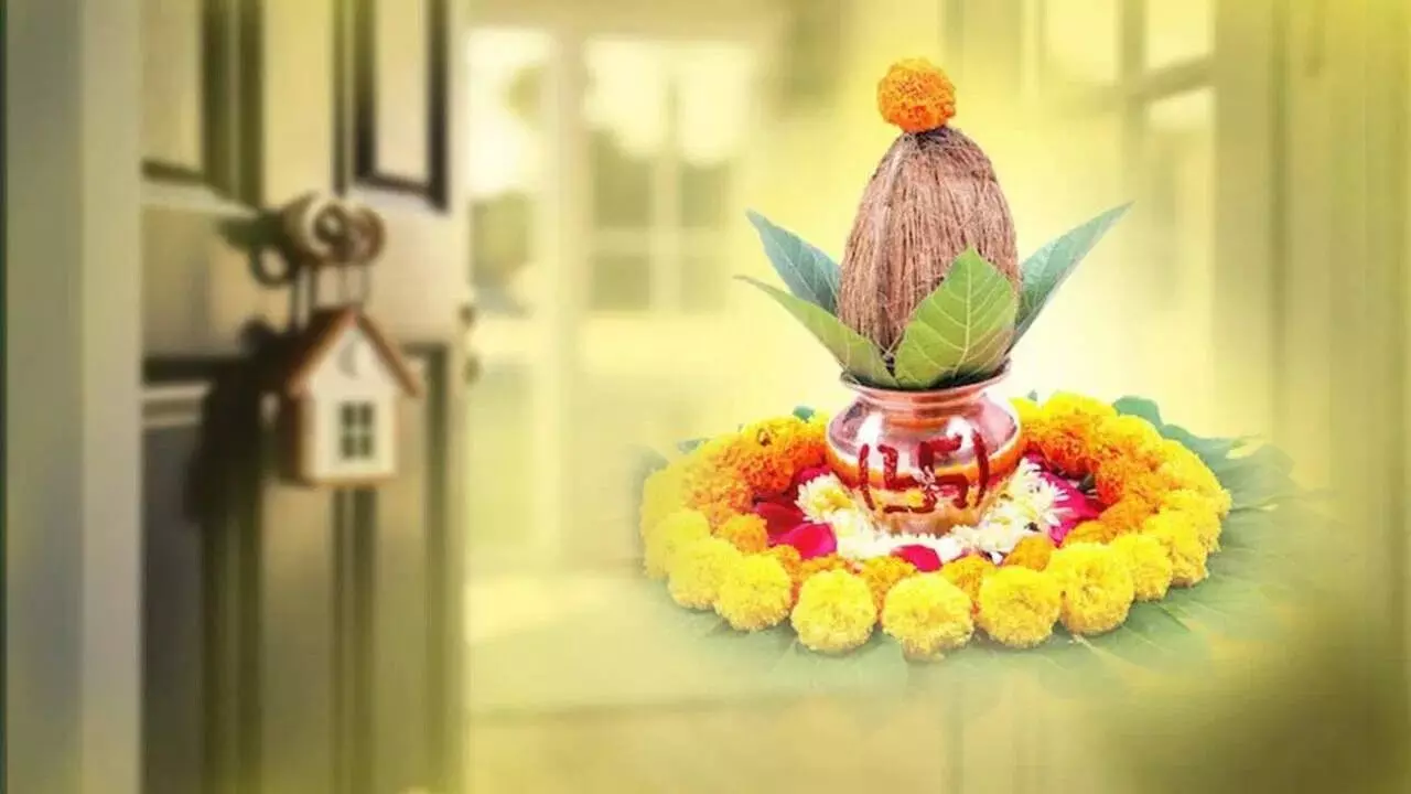 Important Things About Griha Pravesh: కొత్త ఇంట్లోకి వెళ్తున్నారా..? గృహ ప్రవేశం గురించి ఈ విషయాలు తెలుసుకోండి.. Important Things About Griha Pravesh: కొత్త ఇంట్లోకి వెళ్తున్నారా..? గృహ ప్రవేశం గురించి ఈ విషయాలు తెలుసుకోండి..